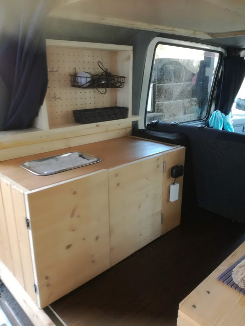 軽キャンピングカー